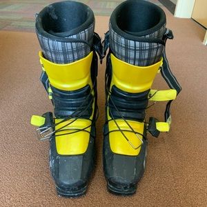 Full Tilt Ski Boots